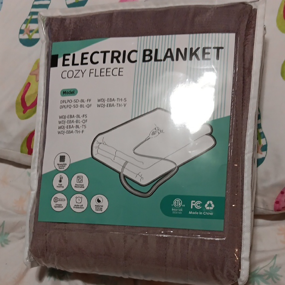 Cozy Fleece Electric Blanket - Brown